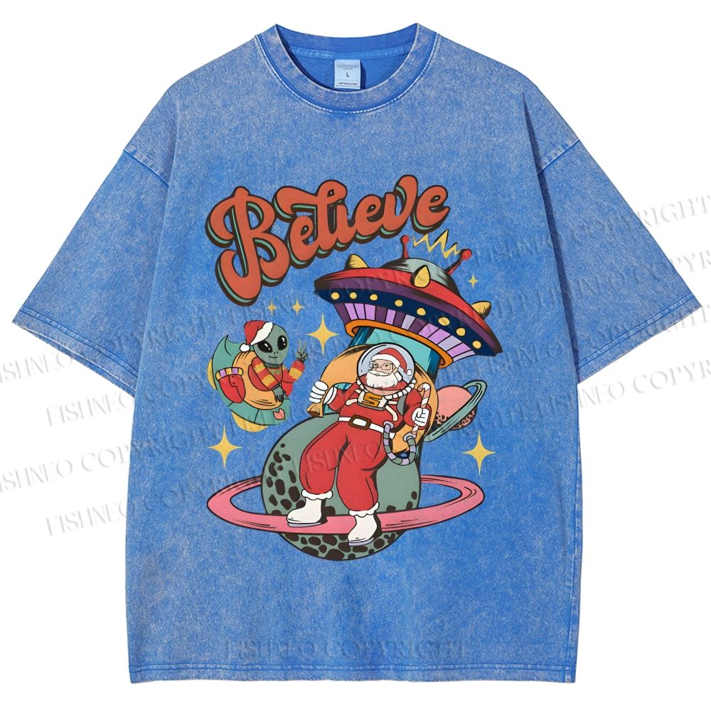 Unisex Christmas Santa With ET Printed Washed Tee
