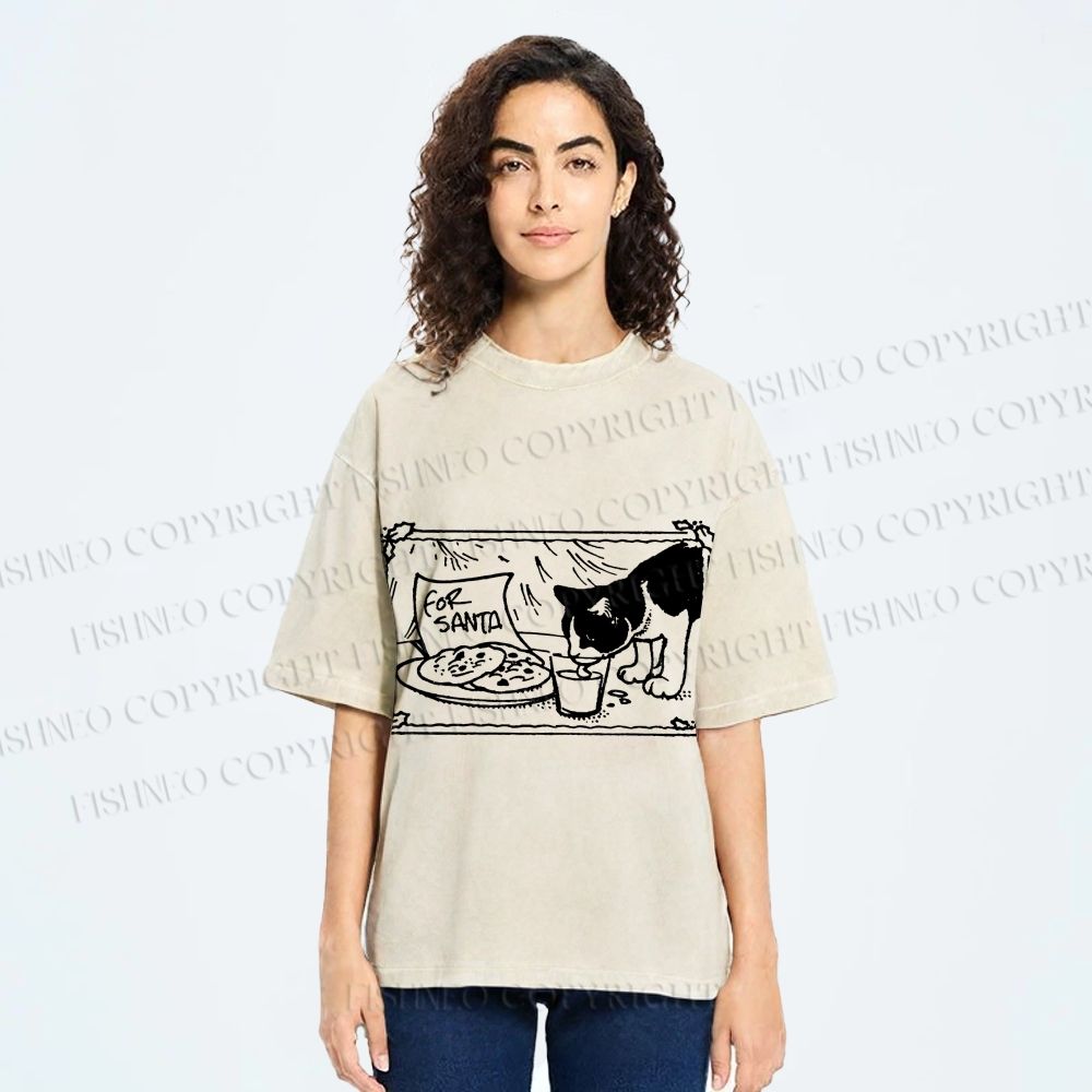 Unisex Evil Cat Having Food For Santa Printed Washed Tee