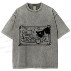Unisex Evil Cat Having Food For Santa Printed Washed Tee