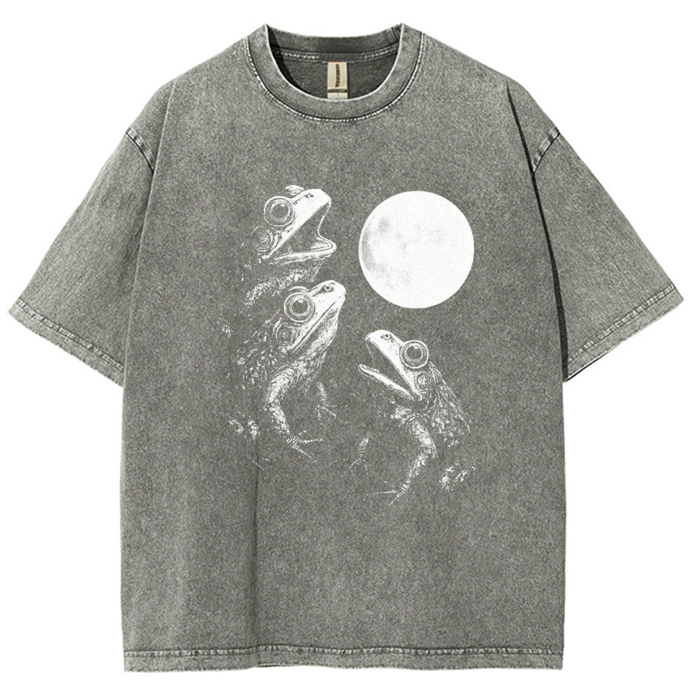 Frogs Howling To Moon Vintage Washed T-shirt