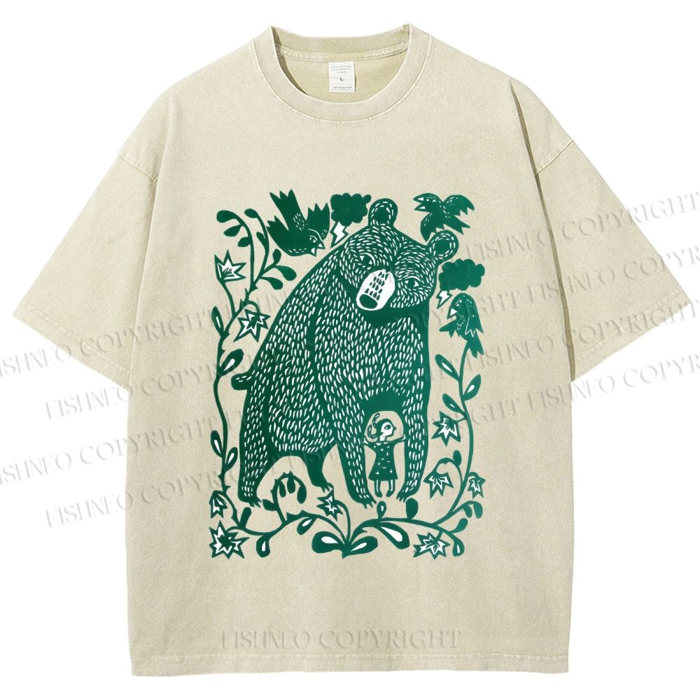 Unisex Bear and Little Girl Printed Washed Tee