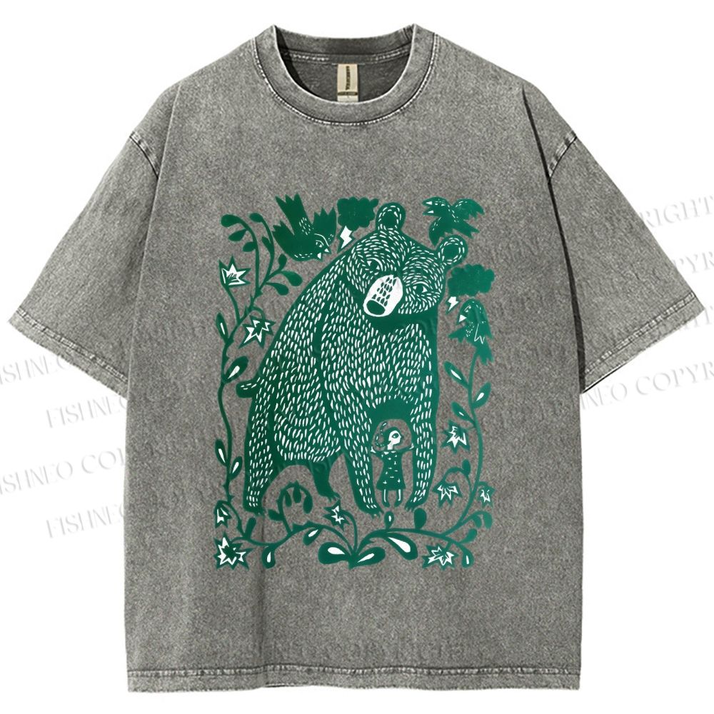 Unisex Bear and Little Girl Printed Washed Tee