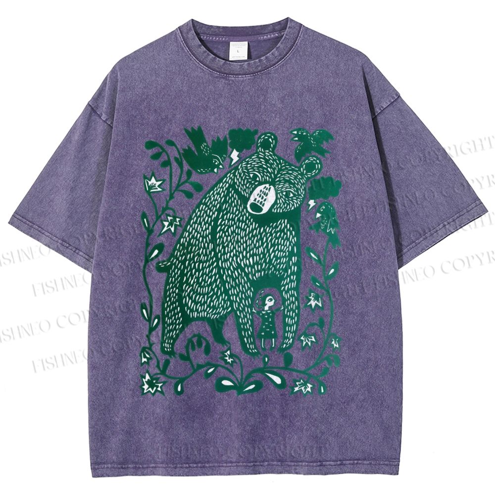 Unisex Bear and Little Girl Printed Washed Tee