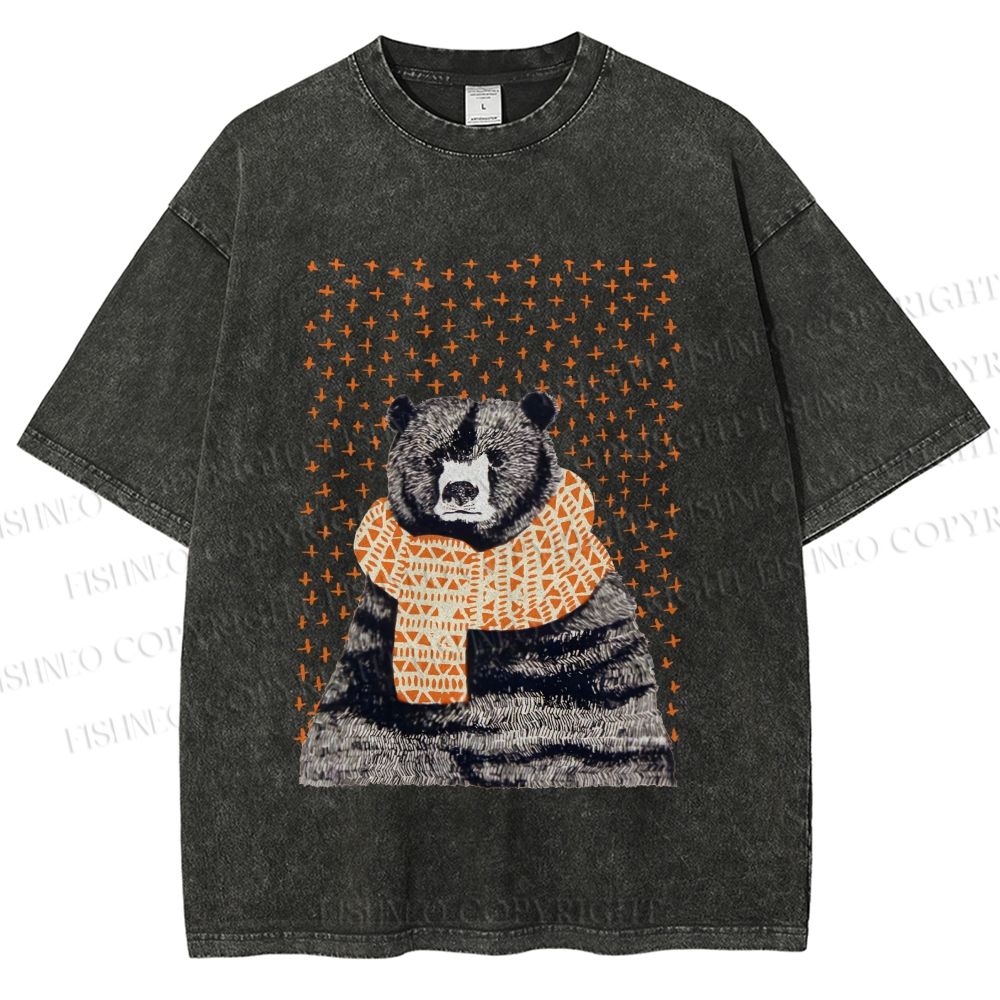 Unisex Bear Wearing a Scarf Printed Washed Tee