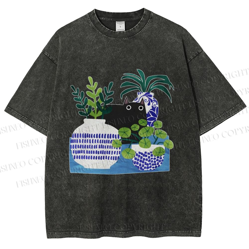 Unisex Black Cat With Vase Printed Washed Tee