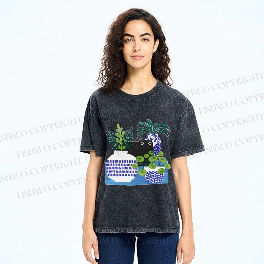 Unisex Black Cat With Vase Printed Washed Tee
