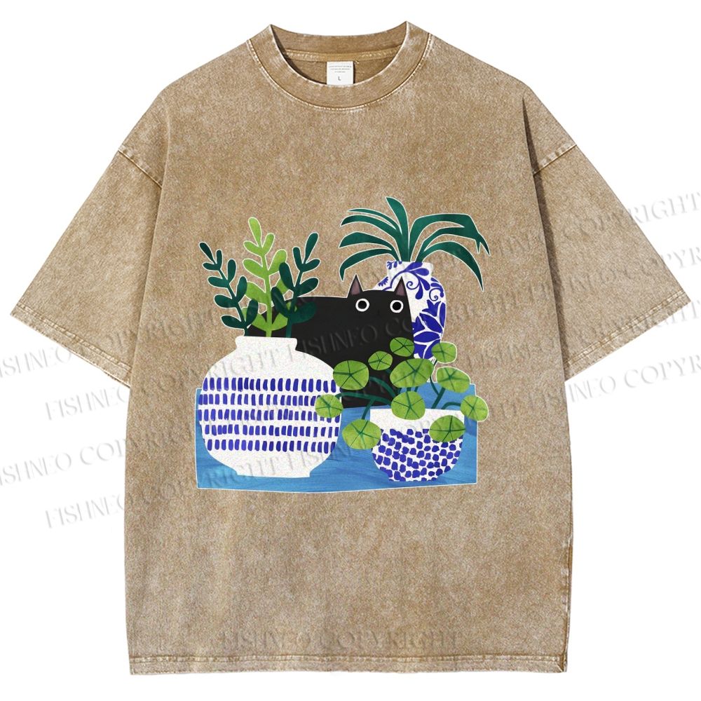 Unisex Black Cat With Vase Printed Washed Tee