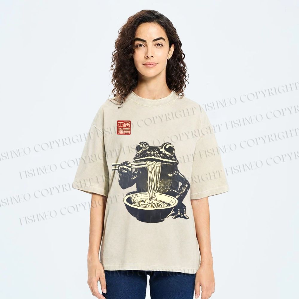 Unisex Frog Eating Ramen Printed Washed Tee