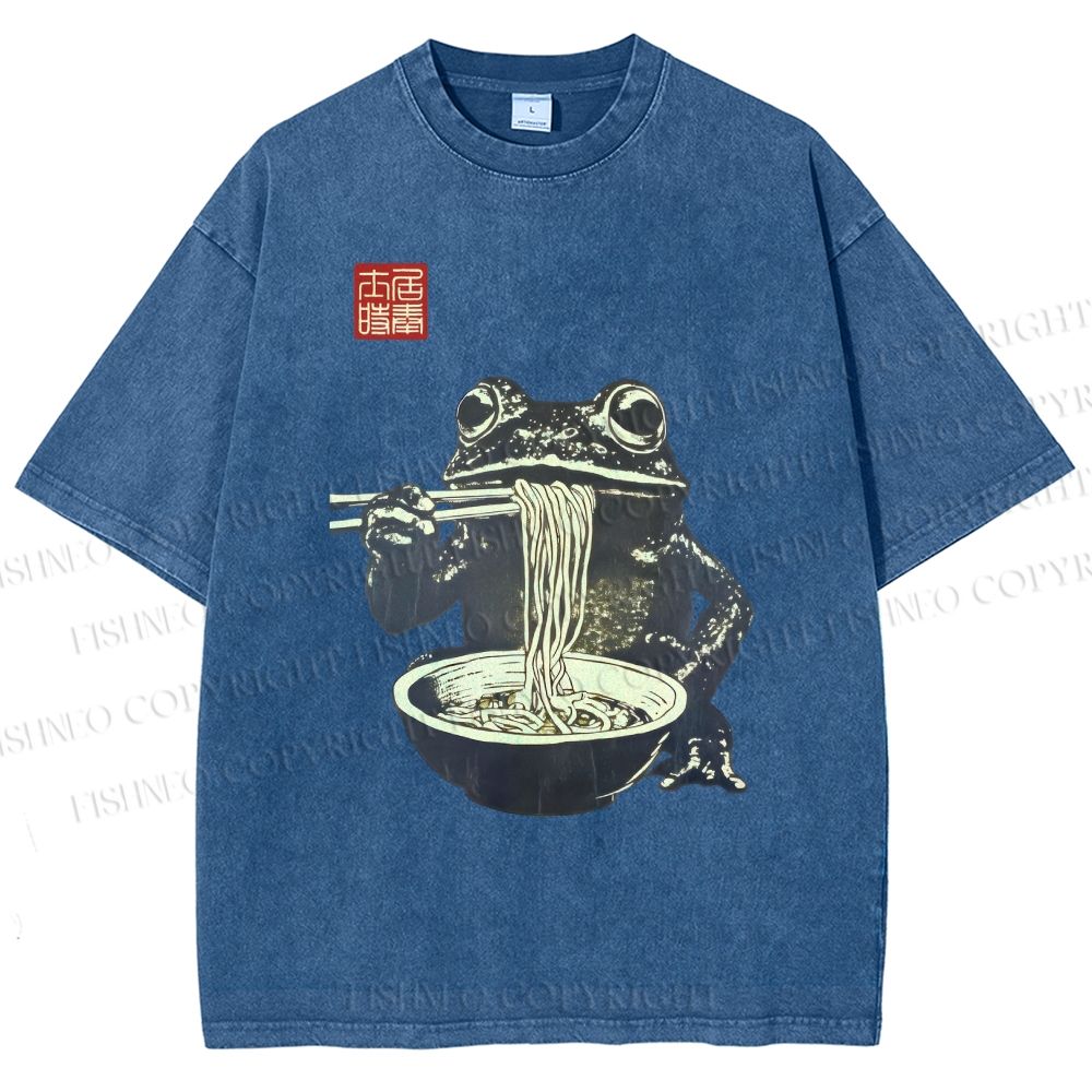 Unisex Frog Eating Ramen Printed Washed Tee