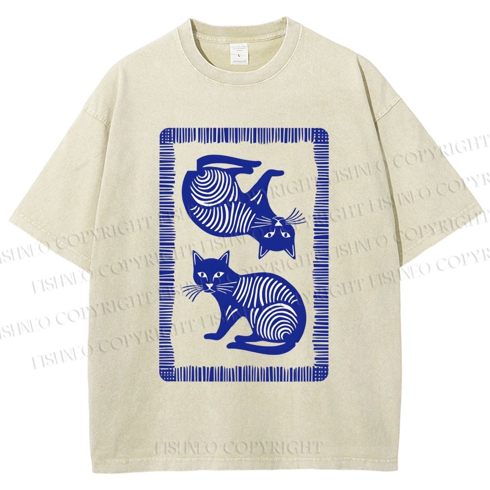 Unisex Print Of Cat Printed Washed Tee