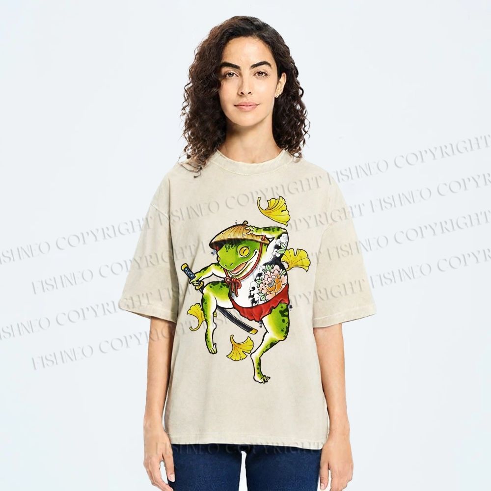Unisex Japanese Vintage Dancing Frog Printed Washed Tee