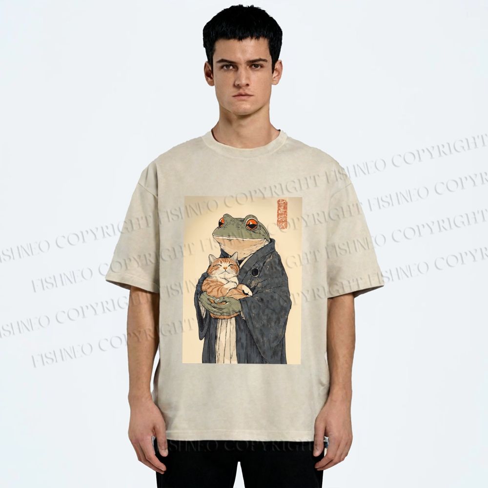 Unisex Frog Hugging Cat Printed Washed Tee