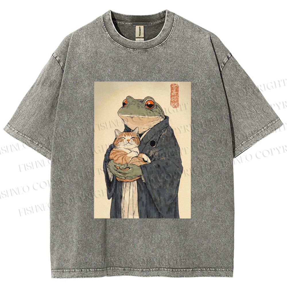 Unisex Frog Hugging Cat Printed Washed Tee