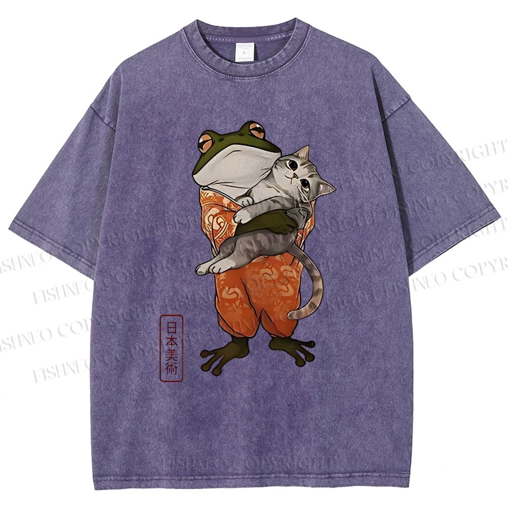 Unisex Japanese Frog Hugging Cat Printed Washed Tee