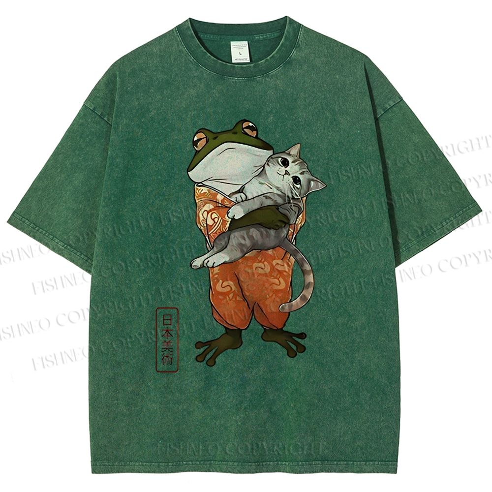 Unisex Japanese Frog Hugging Cat Printed Washed Tee