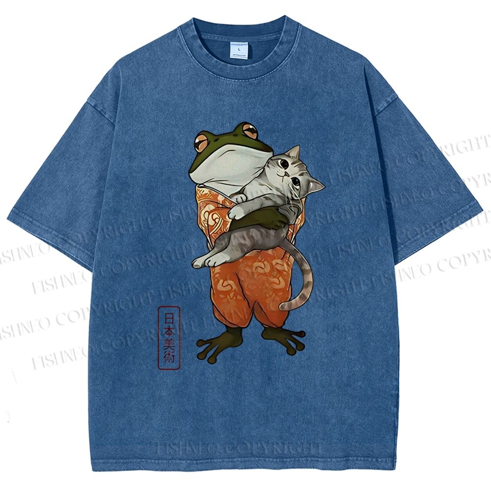 Unisex Japanese Frog Hugging Cat Printed Washed Tee
