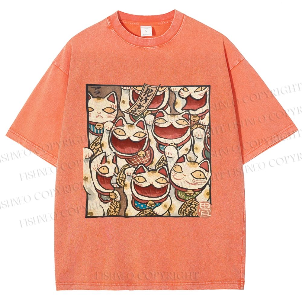Unisex Japanese Fortune Cats Printed Washed Tee