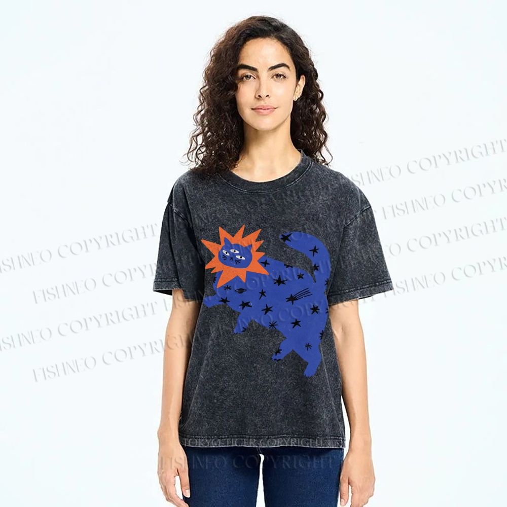 Unisex Artistic Three-Eyed Cat Printed Washed Tee