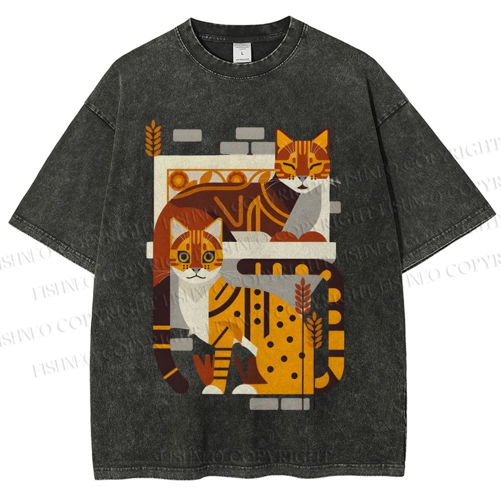 Unisex Line Art Cats Printed Washed Tee