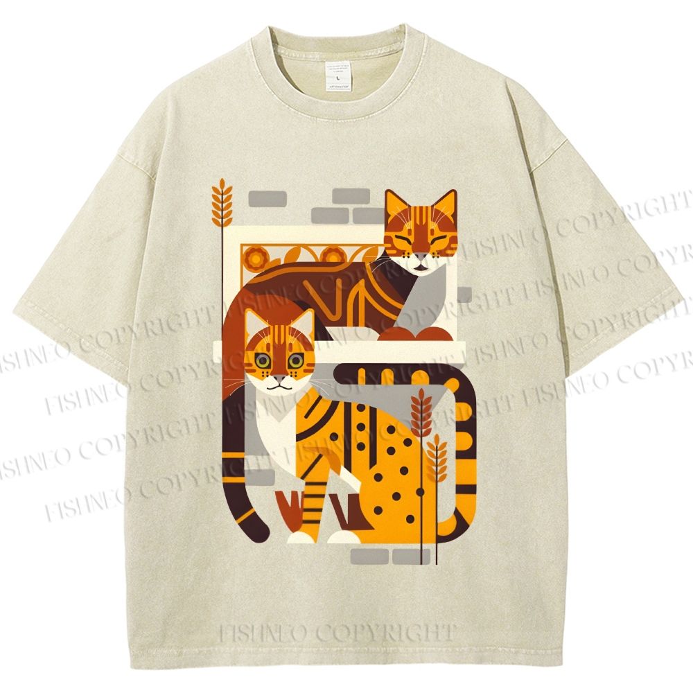 Unisex Line Art Cats Printed Washed Tee