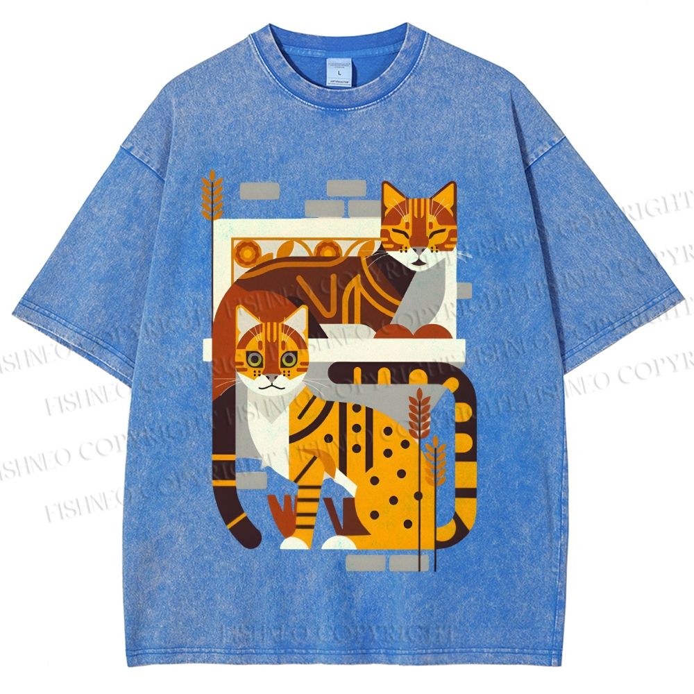 Unisex Line Art Cats Printed Washed Tee