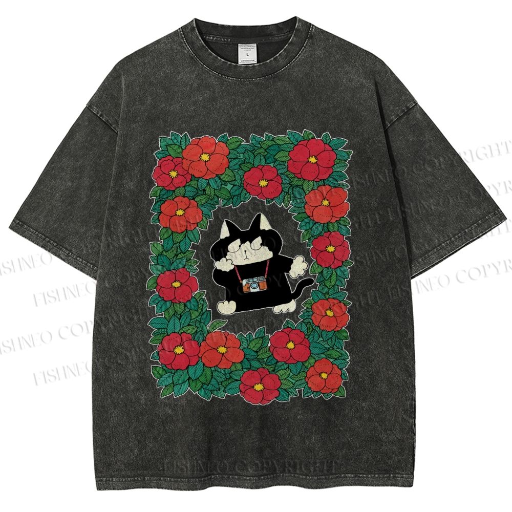 Unisex Black Cat in Flowers Printed Washed Tee