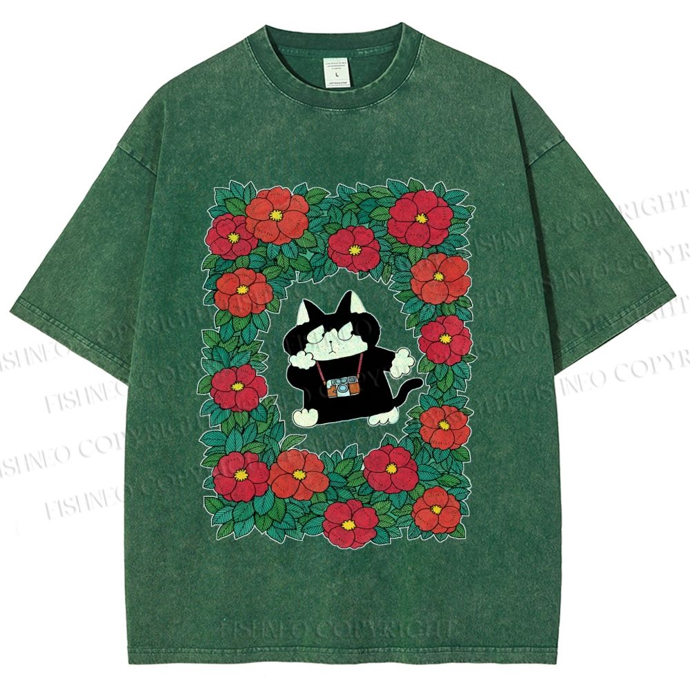 Unisex Black Cat in Flowers Printed Washed Tee