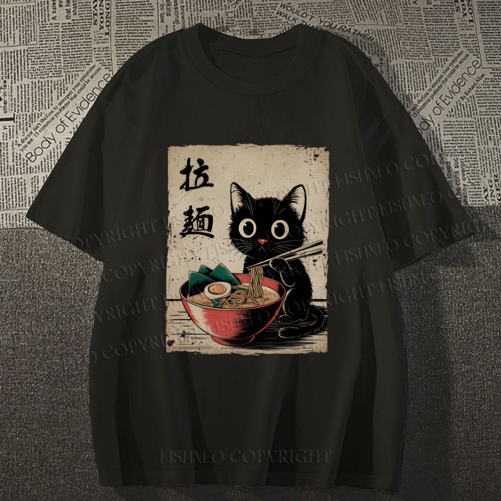 Unisex Classic Adorable Black Cat Enjoying Ramen Printed Cotton Printed T-shirt