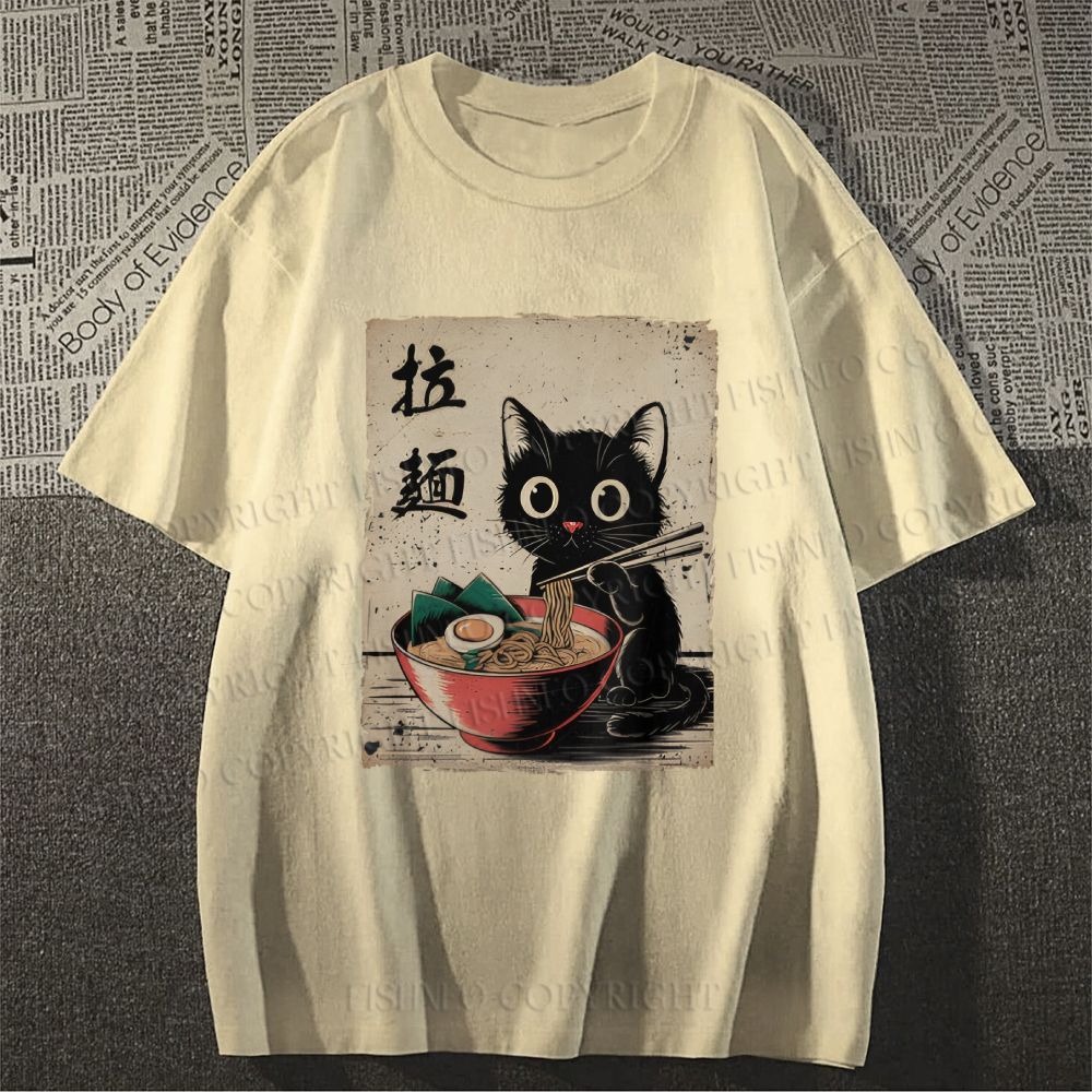 Unisex Classic Adorable Black Cat Enjoying Ramen Printed Cotton Printed T-shirt