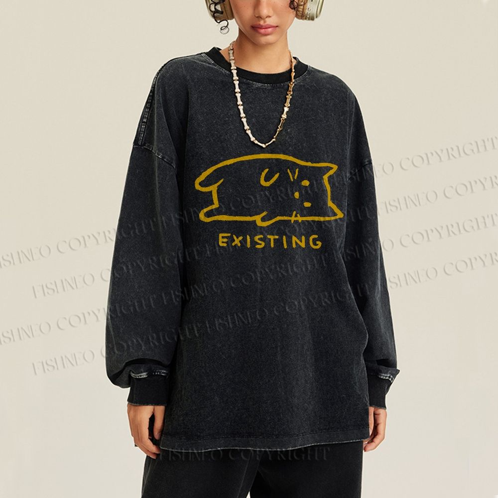 Unisex Casual Washed Laying Cat Existing Printed Long Sleeve T-shirt