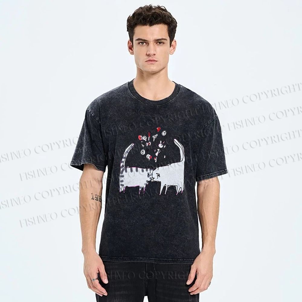 Unisex Cats Falling in Love Printed Washed Tee