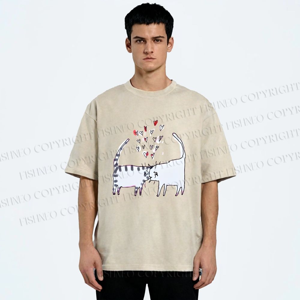 Unisex Cats Falling in Love Printed Washed Tee
