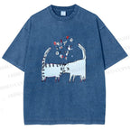 Unisex Cats Falling in Love Printed Washed Tee