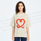 Unisex Dachshund Dog in Love Shape Printed Washed Tee