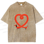 Unisex Dachshund Dog in Love Shape Printed Washed Tee
