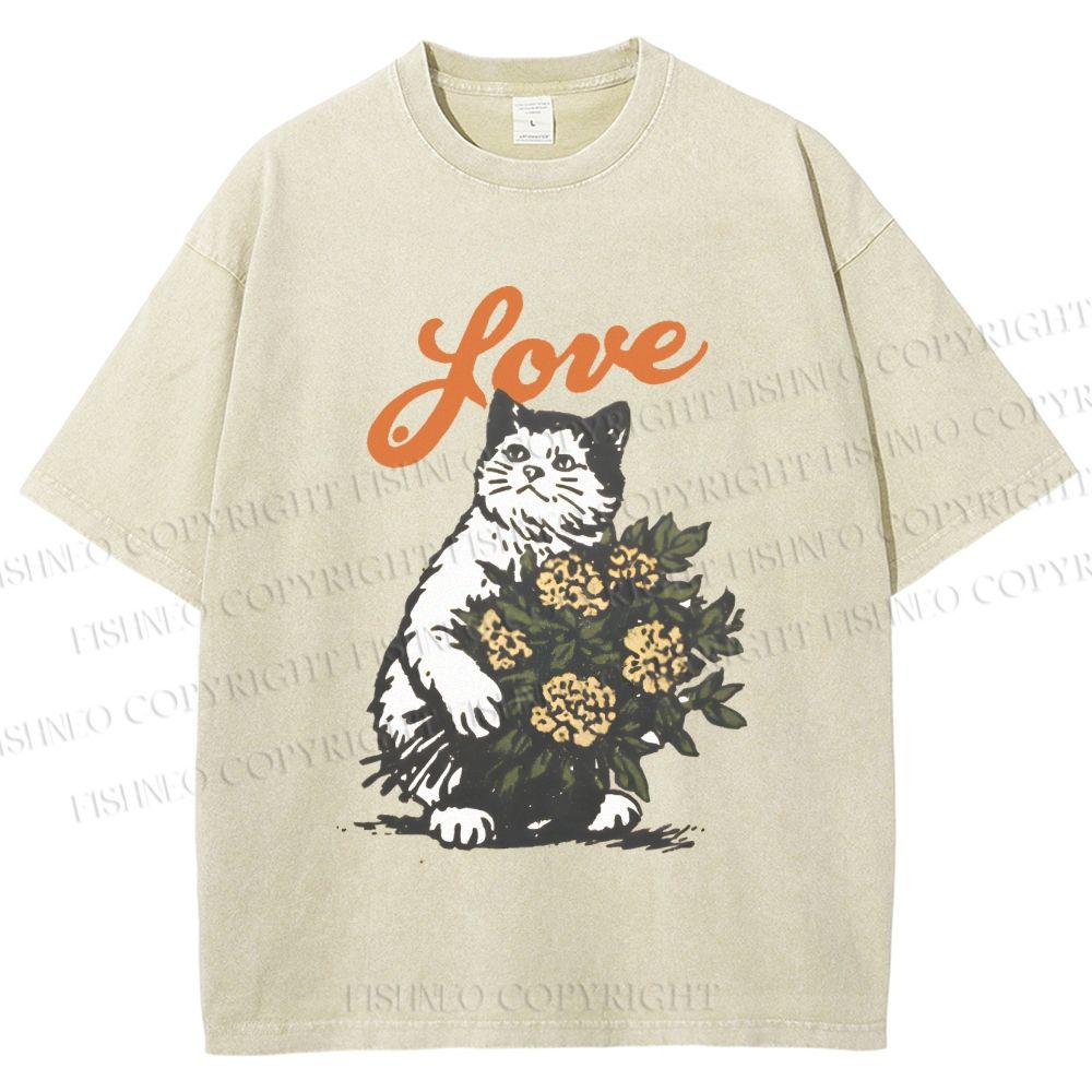Unisex Vintage Cat Holding Flowers Printed Washed Tee