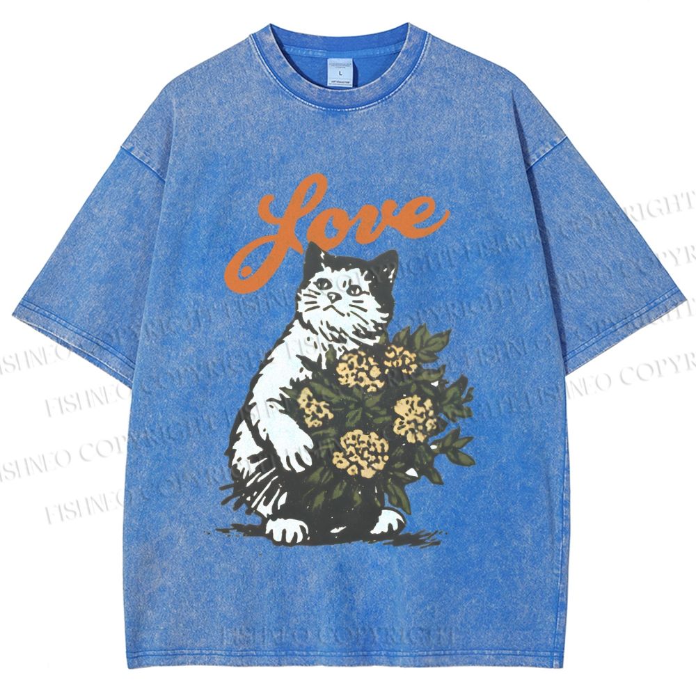 Unisex Vintage Cat Holding Flowers Printed Washed Tee