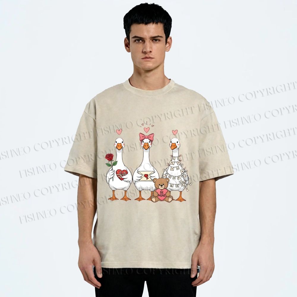 Unisex Love Of Goose Printed Washed Tee
