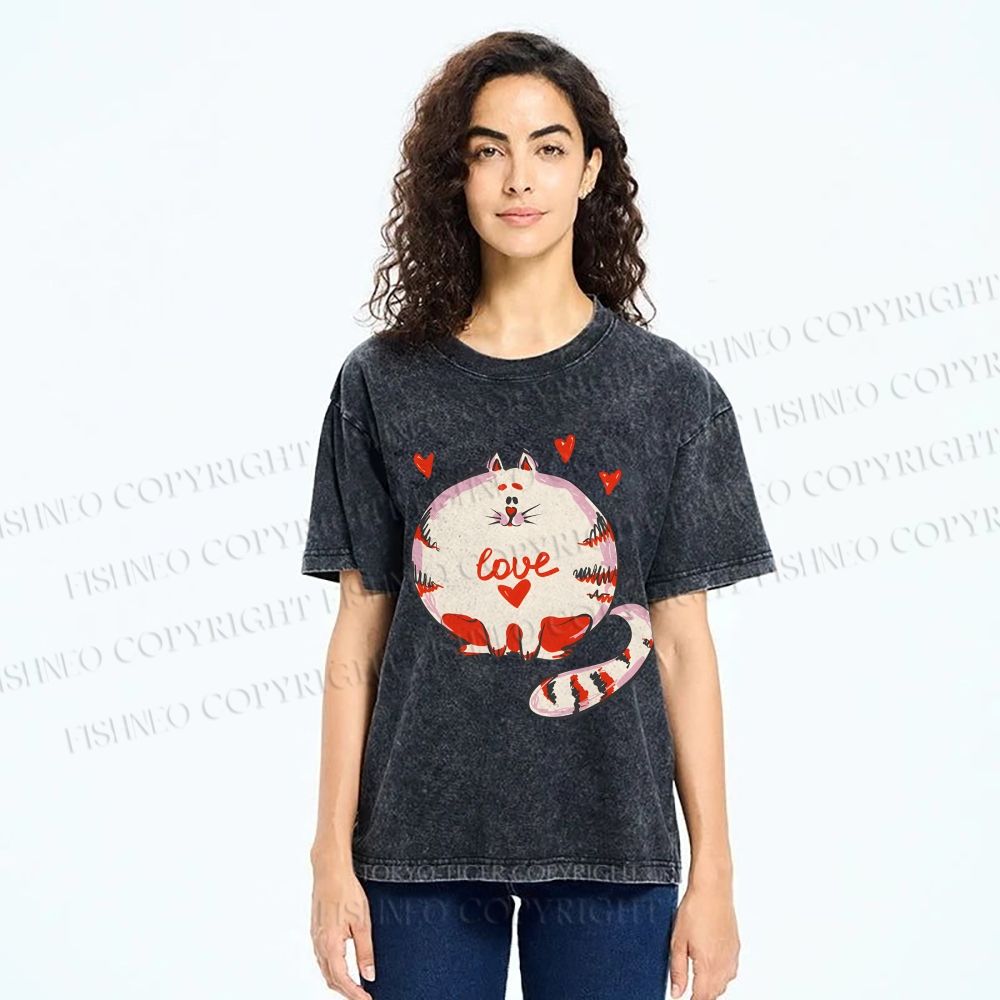Unisex Valentine's Day Heart Cat Printed Washed Tee