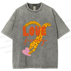 Unisex Funny Panther in Love Printed Washed Tee