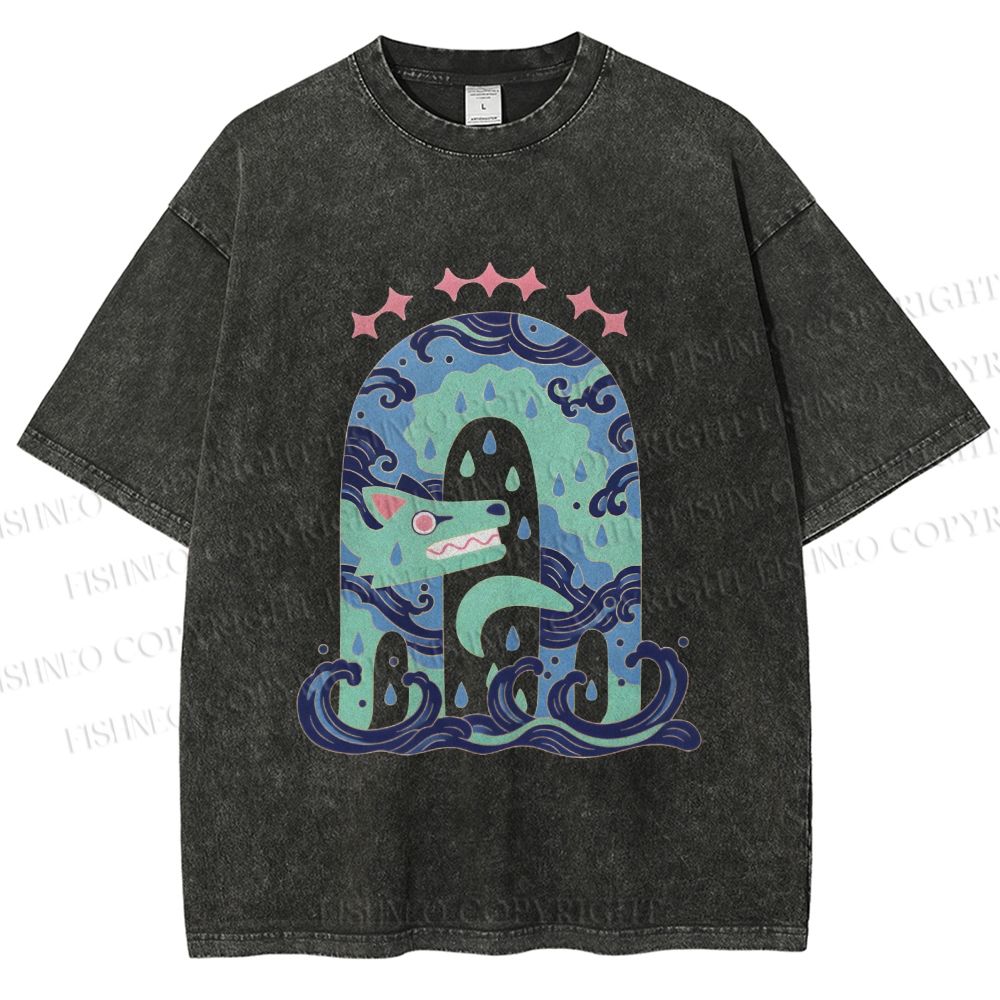 Unisex Wolf in Wave Printed Washed Tee