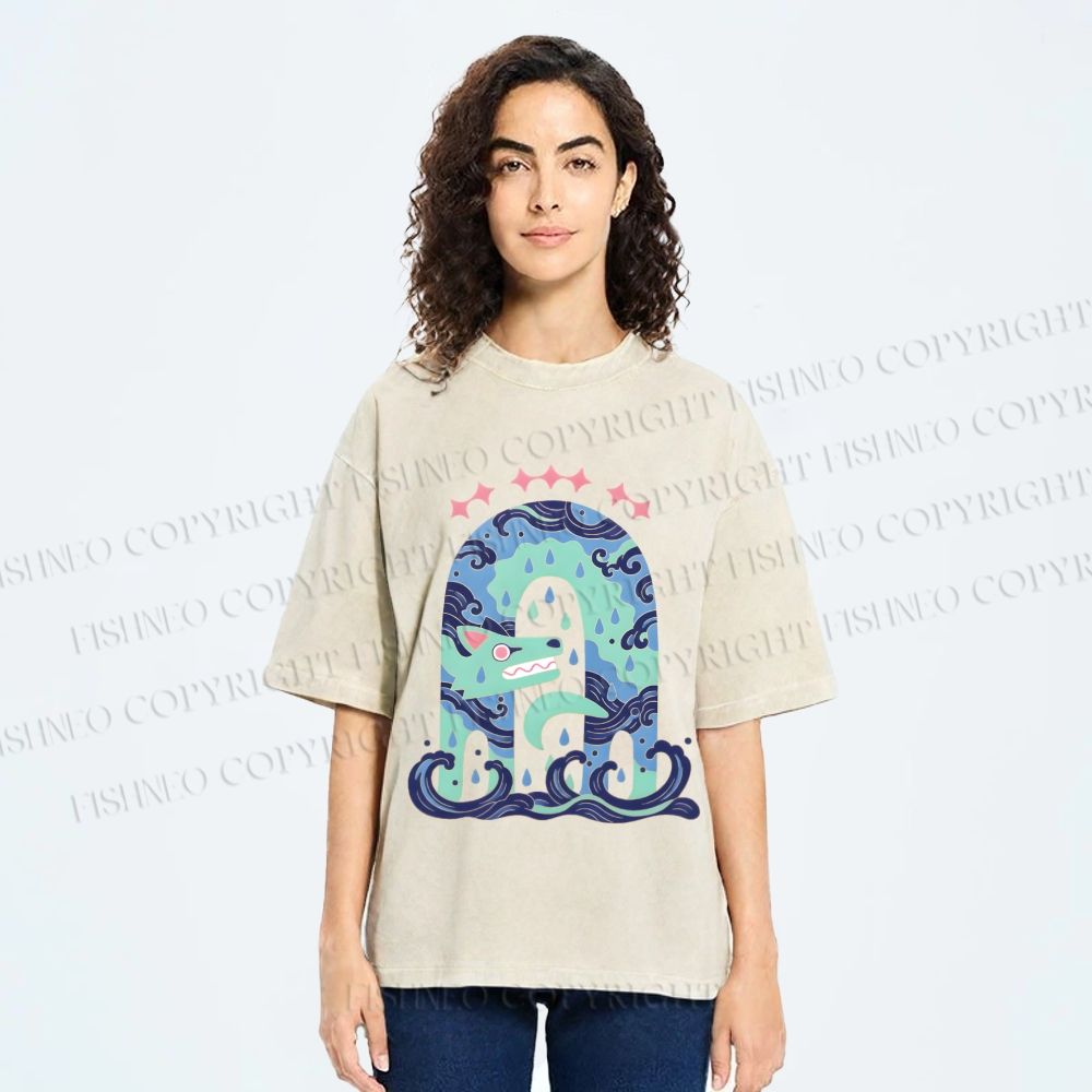 Unisex Wolf in Wave Printed Washed Tee