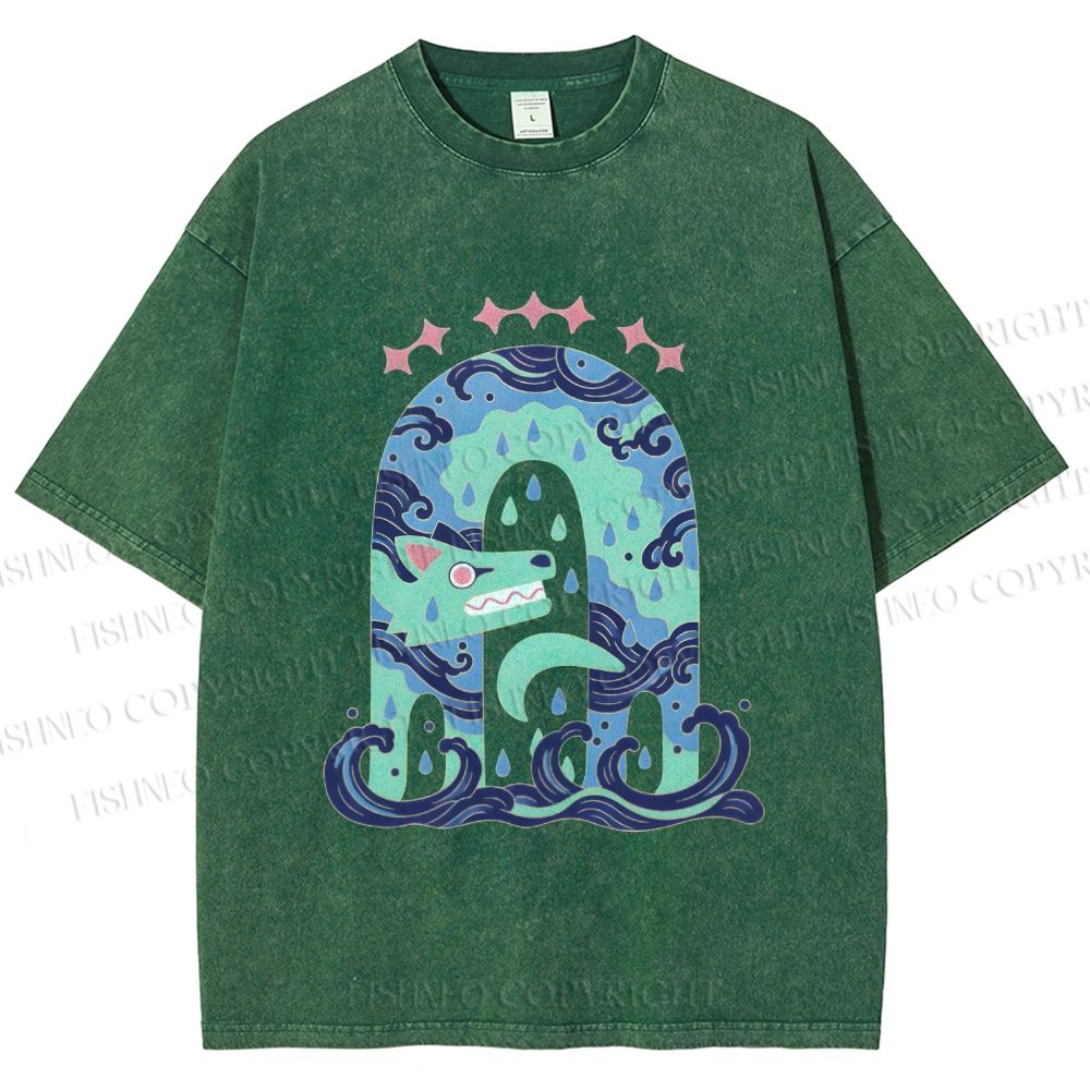 Unisex Wolf in Wave Printed Washed Tee