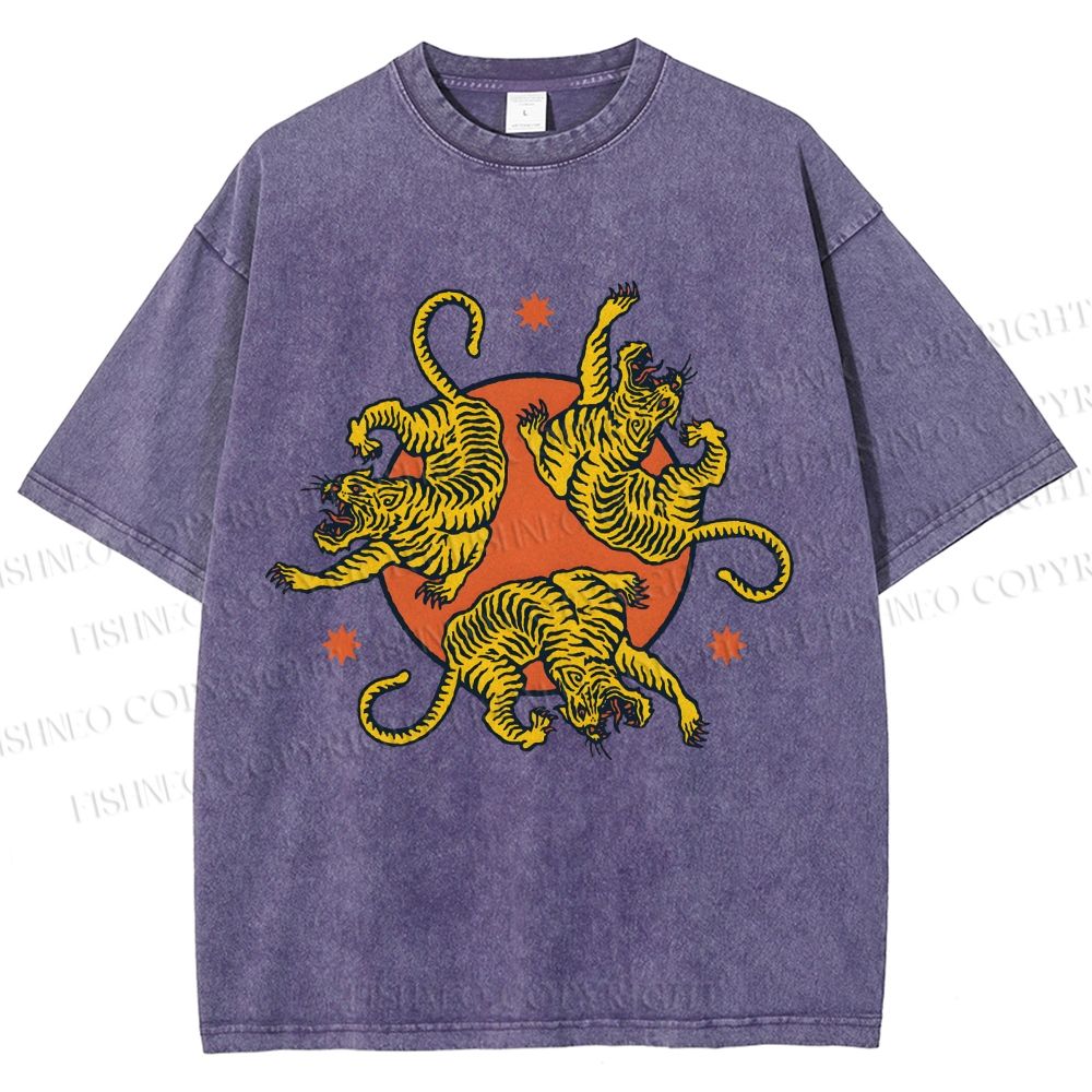 Unisex Yuko Shimizu Three Tigers Printed Washed Tee