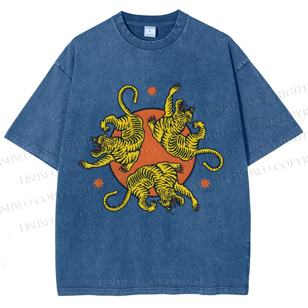 Unisex Yuko Shimizu Three Tigers Printed Washed Tee