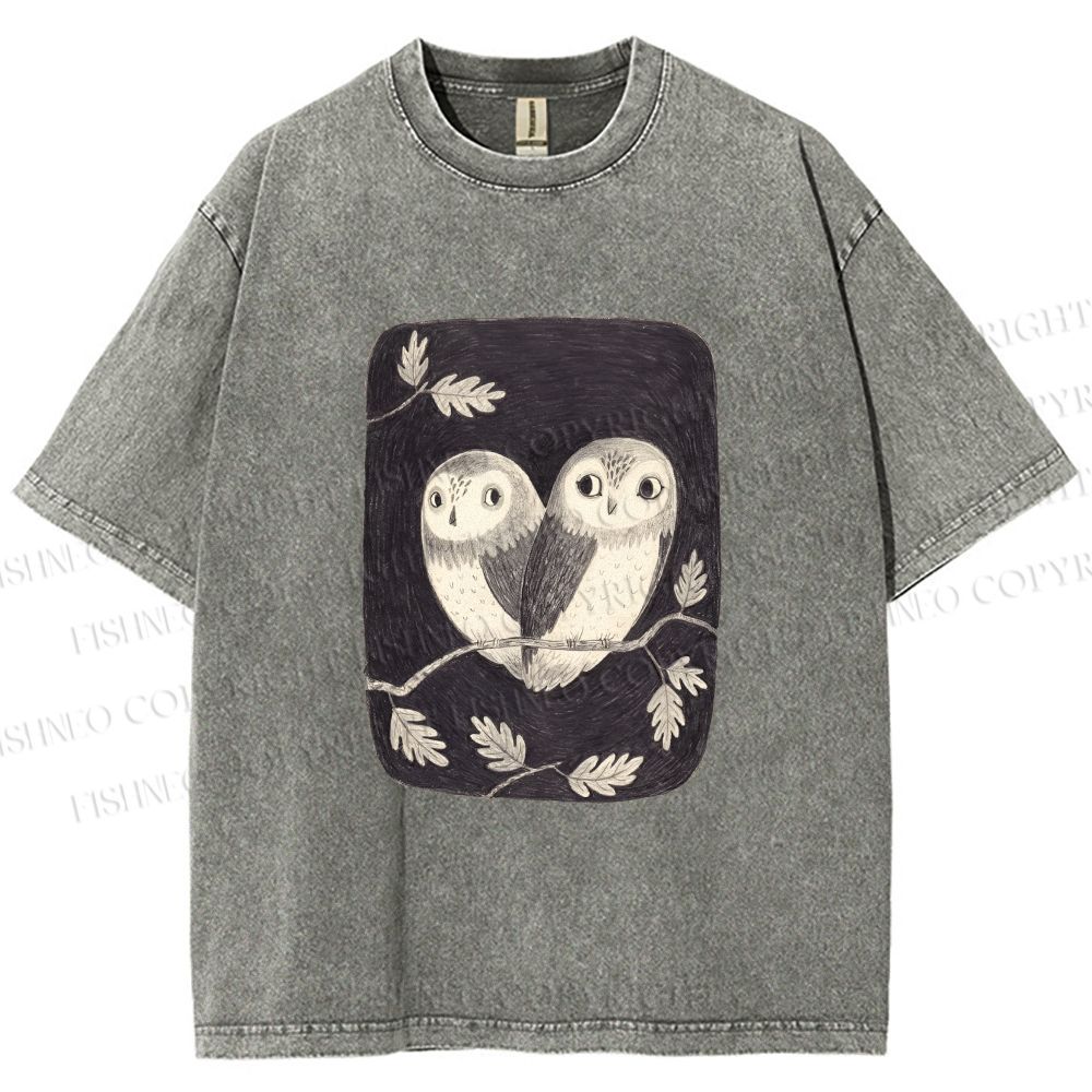 Unisex Cute Owls in Love Printed Washed Tee