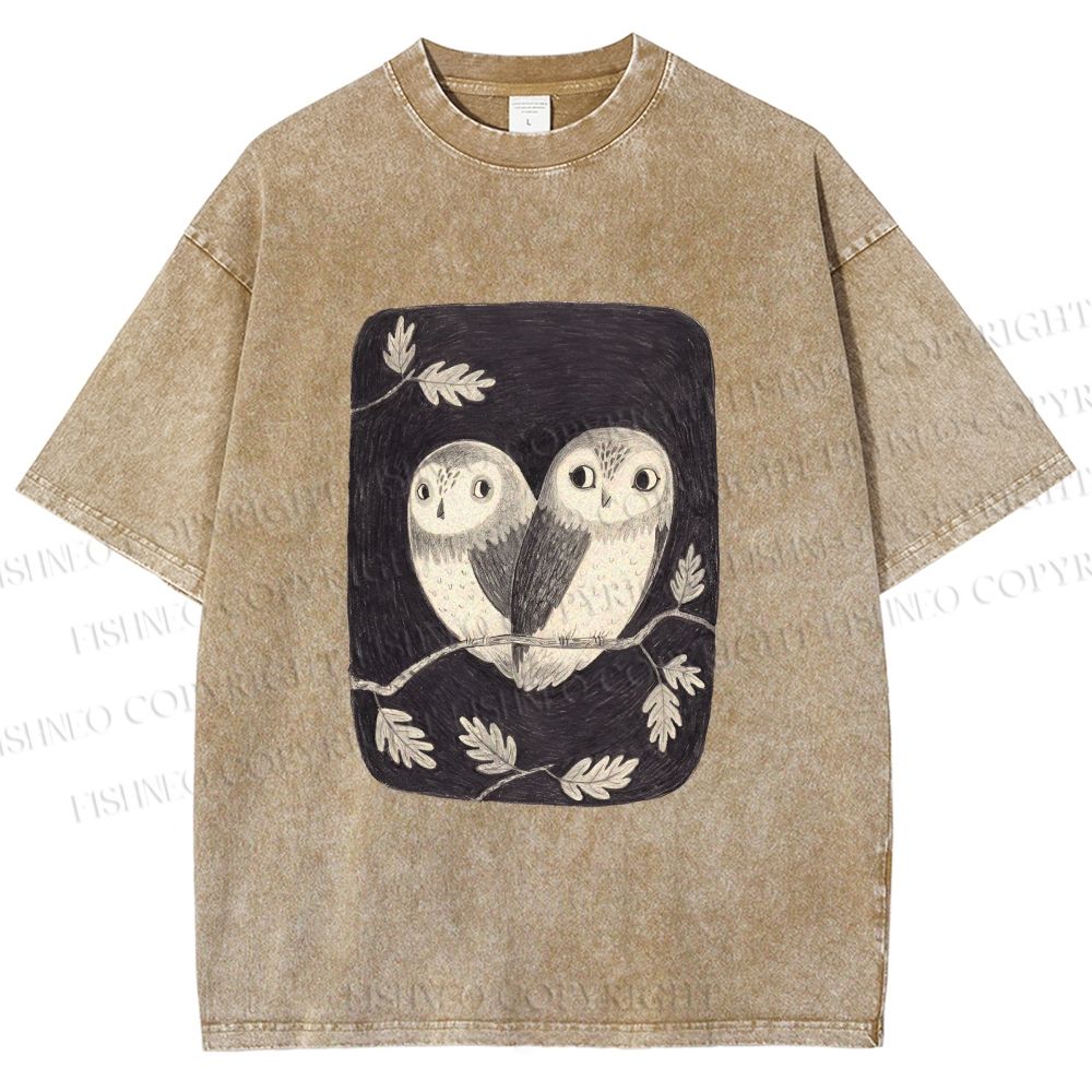 Unisex Cute Owls in Love Printed Washed Tee