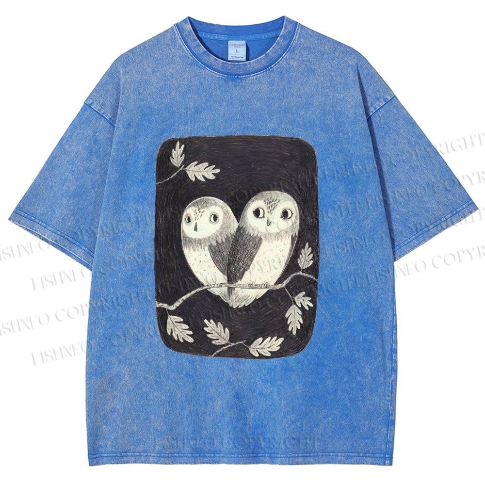 Unisex Cute Owls in Love Printed Washed Tee