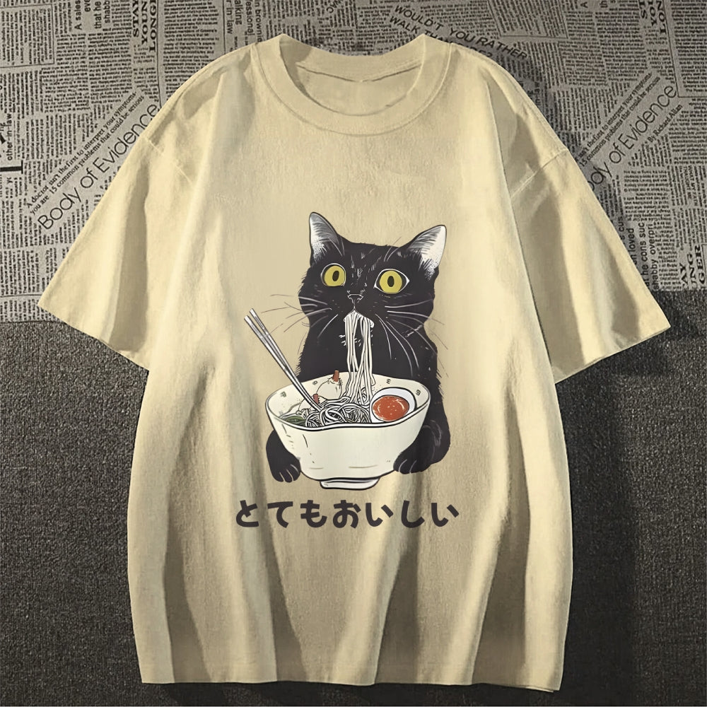 Cats Eat Ramen Noodles Classic T-Shirt