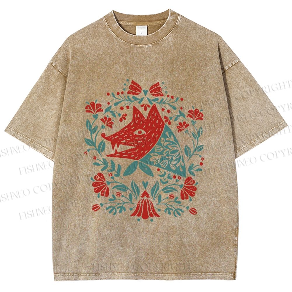 Unisex Wolf Grandma Printed Washed Tee